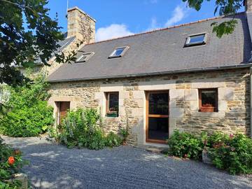 Gîte pour 4 personnes, avec terrasse, animaux acceptés à Minihy-Tréguier