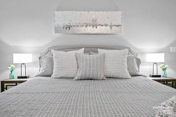 Vacation House for 12 Guests in Bentonville, Ozark Mountains, Picture 2