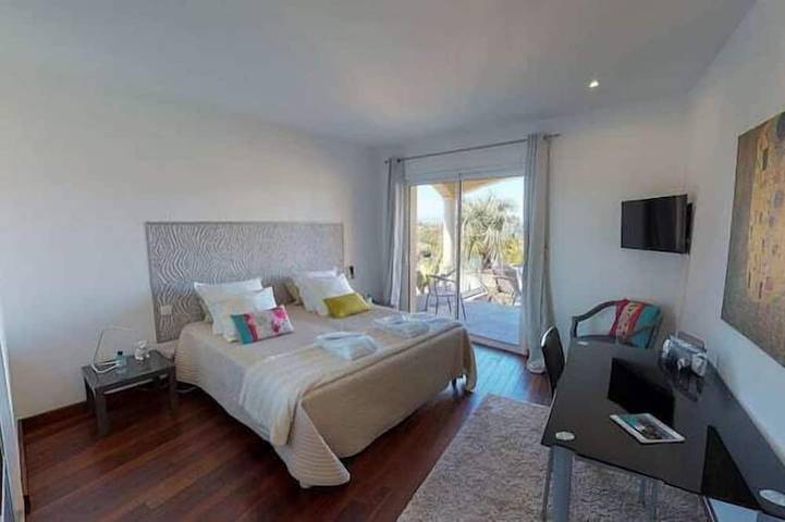 Location de vacances pour 10 personnes, avec jardin et terrasse à Viggianello - 4