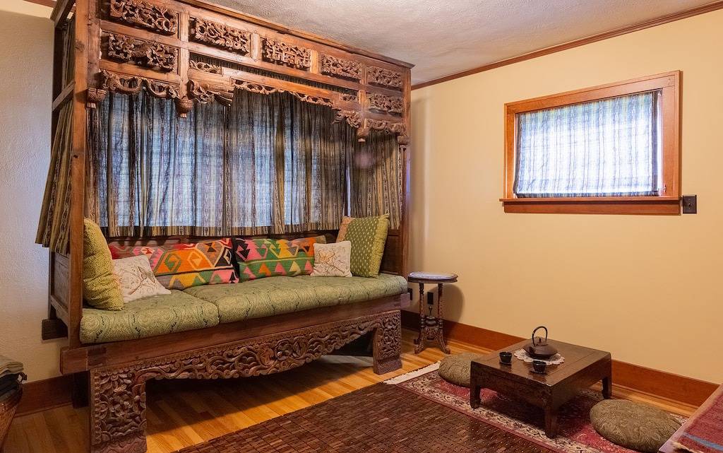 Rückzugsort in der Innenstadt in restauriertem historischem Cottage mit Parkmöglichkeiten abseits der Straße in Missoula, Lolo Nationalwald