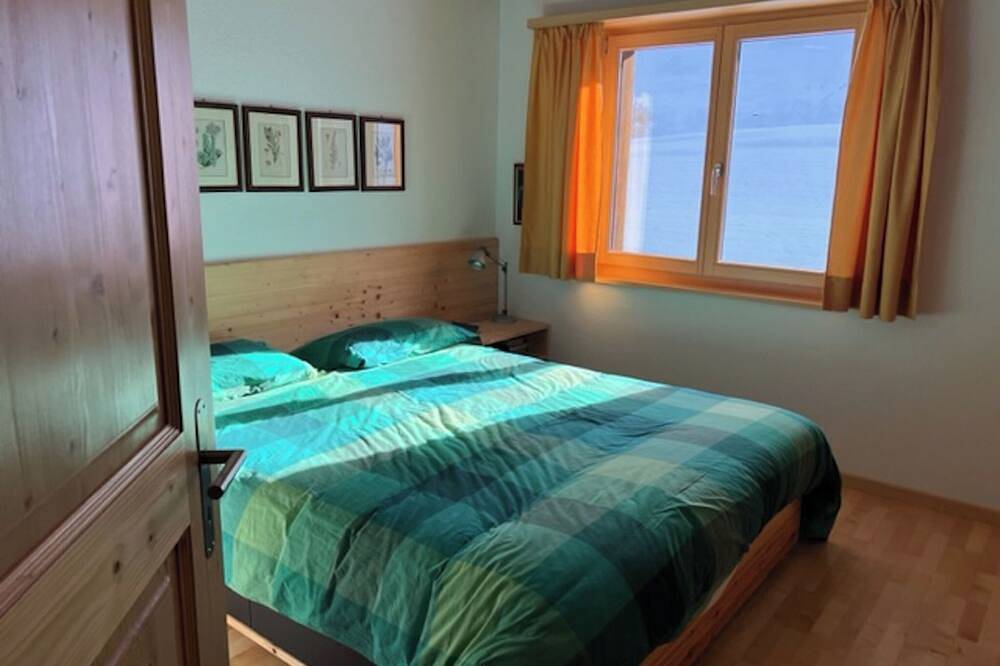 Ganze Wohnung, Frienwohnung Alpatli, Obersaxen-Miraniga, (Obersaxen). in Obersaxen, Obersaxen-Mundaun