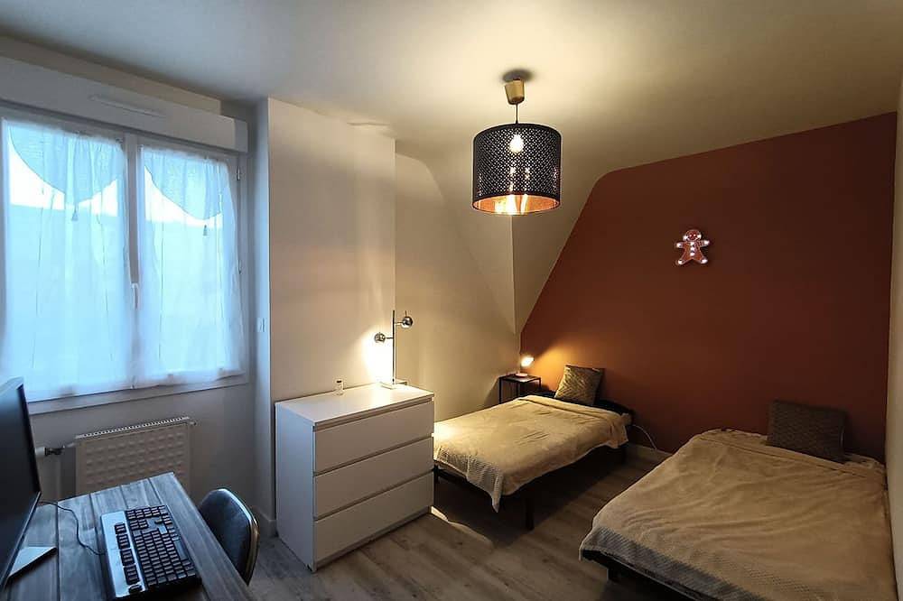 Entire apartment, Appartement Confort Laval in Laval, Mayenne