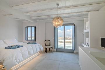 Villa for 10 People in Antiparos City, Paros Regional Unit, Photo 3