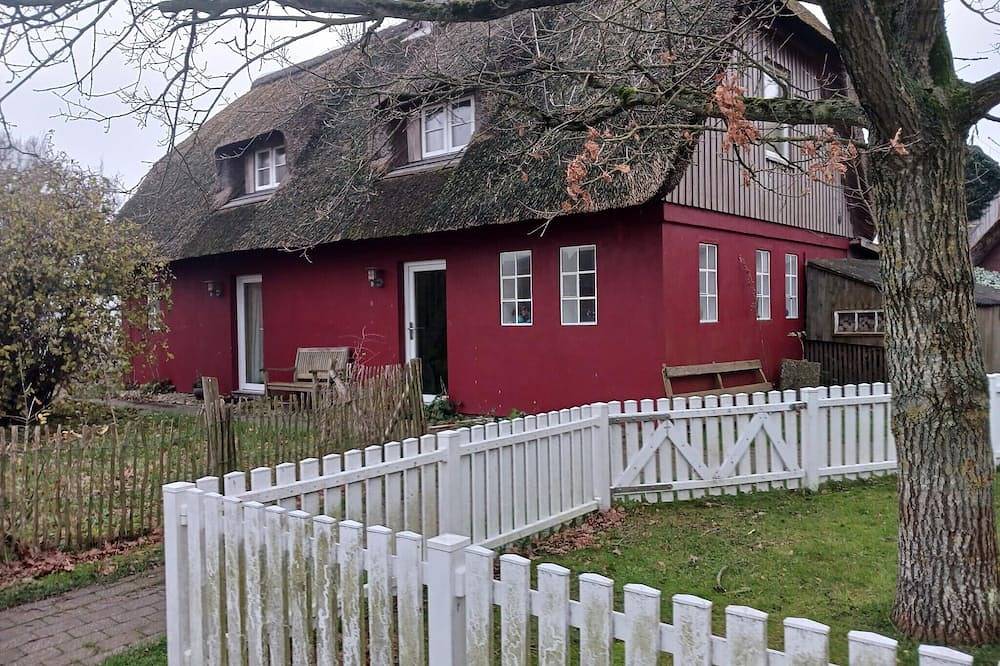 Ganze Wohnung, Haus bei der Kirche Nordwohnung in Oland, Langeneß