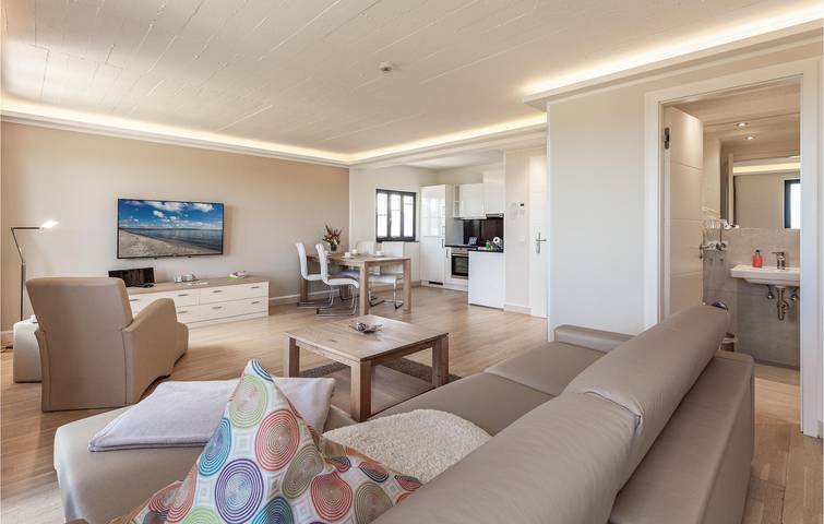 Geheel vakantieappartement, Appartement met zeezicht, terras en vaatwasser in Strand Prora, Binz