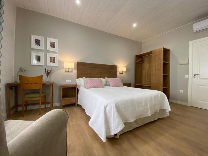 Casa rural para 2 personas, con Terraza además de Jardín y Vistas en Consuegra