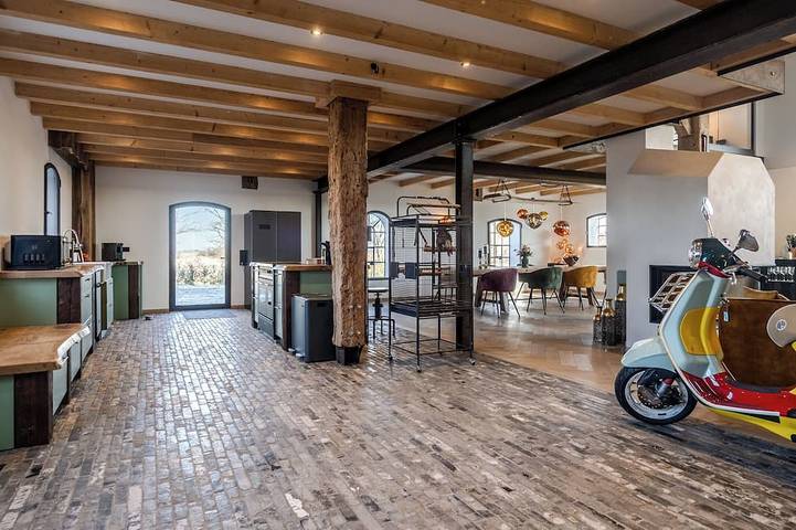 Ferienwohnung für 8 Personen, mit Terrasse und Garten in Tating