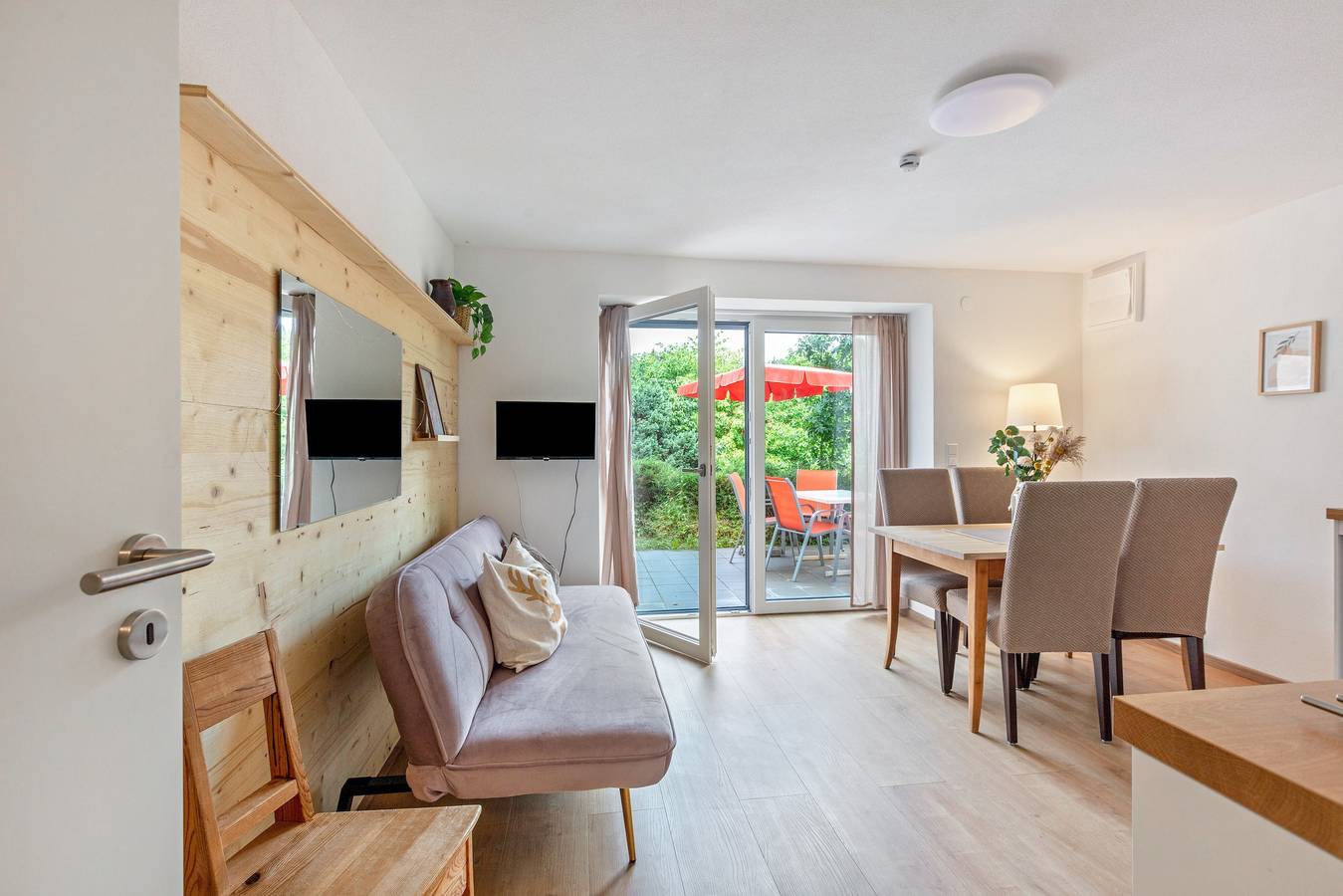 Ganze Wohnung, Ferienwohnung 'Eichhörnchen'  (Hsc  inkl.) in Grafenhausen, Südschwarzwald