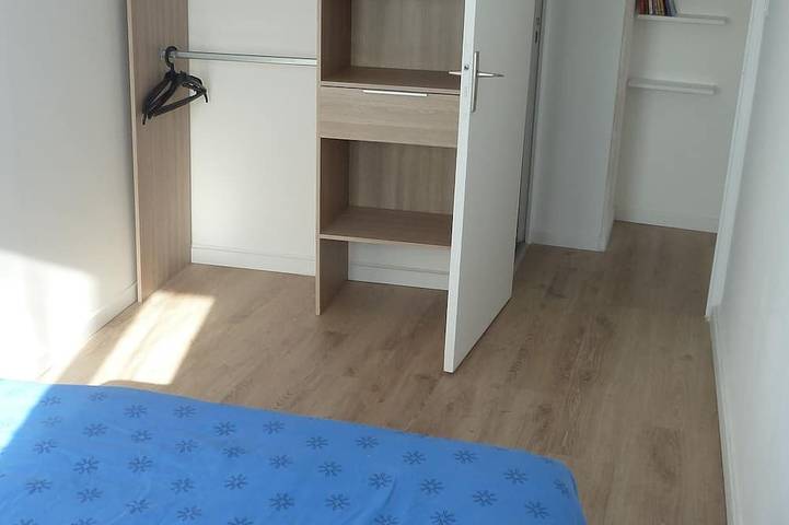 Gîte pour 5 personnes, avec terrasse à Miramas - 3