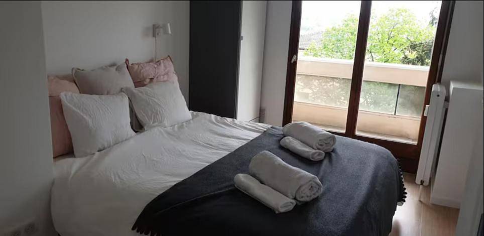 Gîte pour 2 personnes, avec balcon et vue à Gaillard - 3