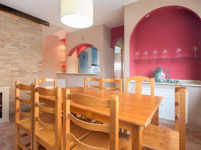 Location de vacances pour 8 personnes, avec piscine ainsi que balcon et bassin pour enfant dans Platja de Calafell - 2