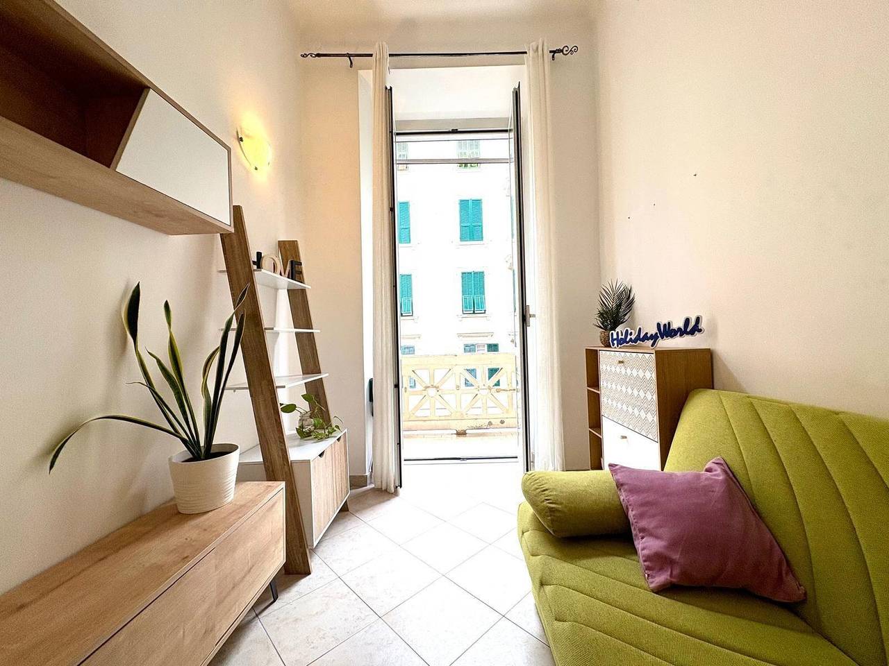 Entire holiday apartment, Lights by the sea by Holiday World in Savona (City), Savona