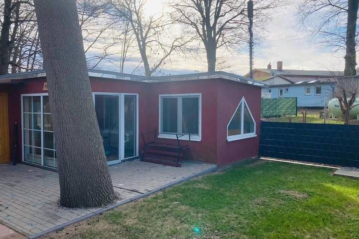 Bungalow für 2 Personen, mit Terrasse in Pepelow