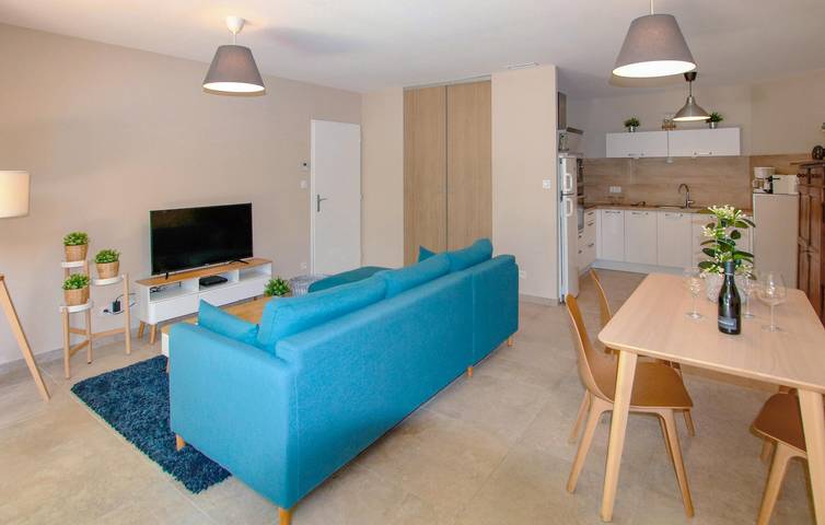 Location de vacances pour 4 personnes, avec jardin ainsi que piscine et terrasse à Mazan - 4