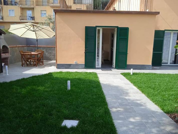 Villa pour 2 personnes, avec jacuzzi et jardin à Imperia - 2