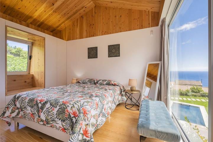 Casa do Castanheiro, Açores - With private pool! in São Miguel Island, São Miguel