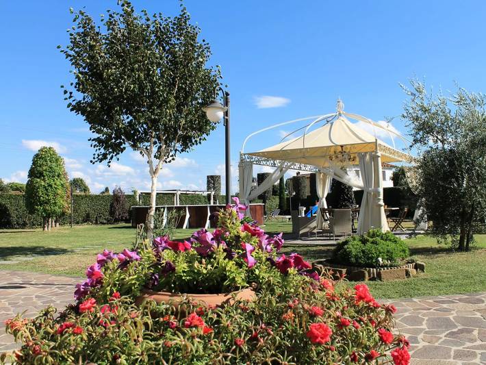 Location de vacances pour 10 personnes, avec jardin et piscine à Montecarlo (Toscane) - 4