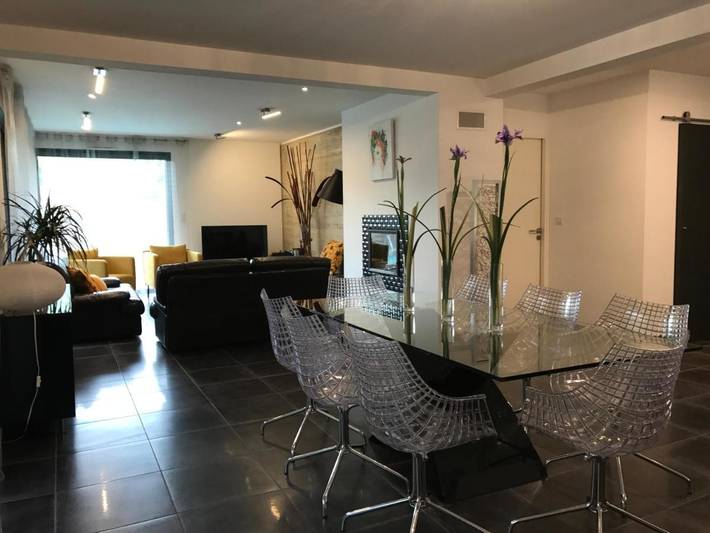 Villa pour 8 personnes, avec jardin ainsi que piscine et vue, animaux acceptés à Bandol - 3