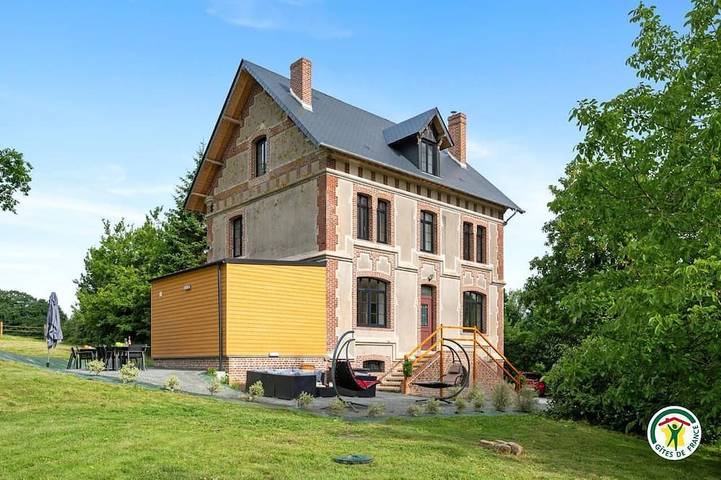 Location de vacances pour 15 personnes, avec Jardin à Froberville