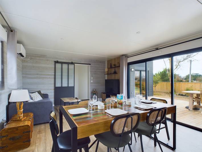 Chalet für 6- Beheizter Pool das ganze Jahr über in Saint-Gilles-Croix-de-Vie, Loire-Tal