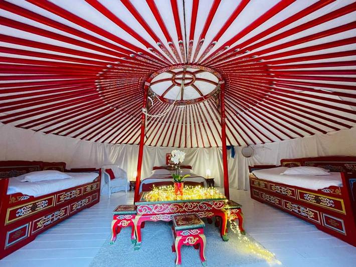 Location de vacances pour 4 personnes, avec jardin et piscine à Souvigné - 2