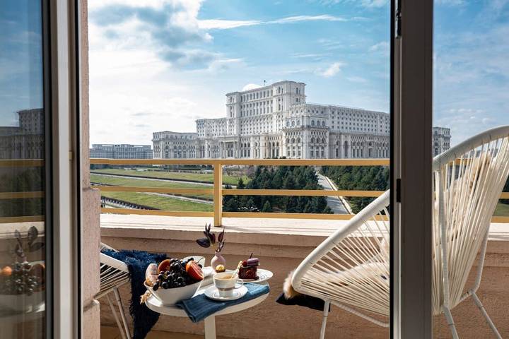 Gîte pour 8 personnes, avec balcon/terrasse, animaux acceptés à Bucarest - 3