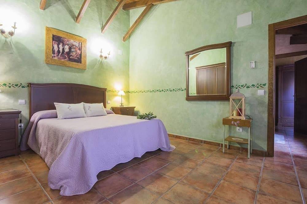 Casa rural (alquiler íntegro) Los Laureles 2 para 17 personas in Urda , Provincia de Toledo