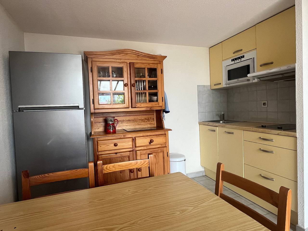 Charmante Villa T3 Mezzanine Climatisée - Terrasse - 400m de la Plage - 6P - Parking in Le Barcarès, Côte d'Améthyste