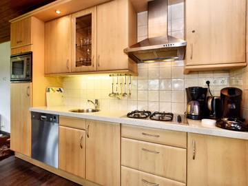 Maison De Vacances pour 4 Personnes dans Rogery, Gouvy, Photo 3