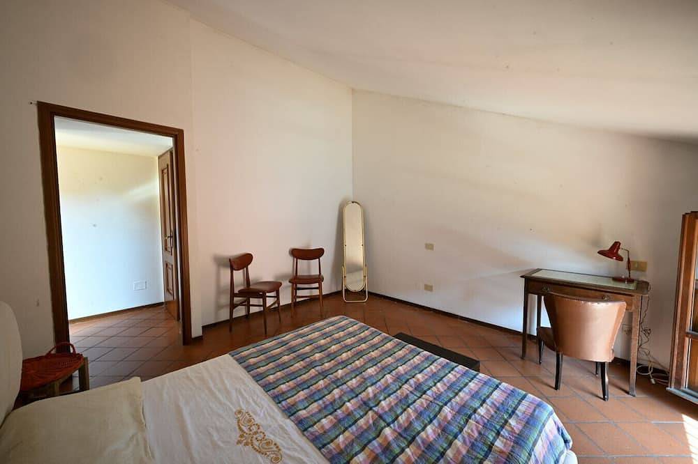 Appartamento intero, Defstero Asteri - Reggio Emilia in Reggio Emilia, Provincia di Reggio Emilia