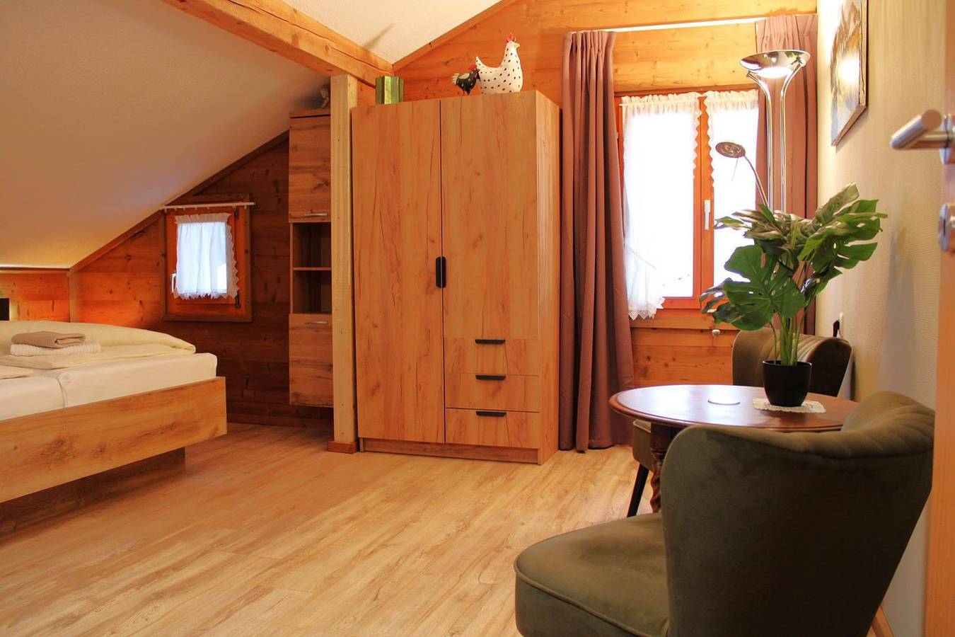 Ganze Wohnung, Geräumige Penthouse Ferienwohnung für 6 Personen mitten in Schruns in Schruns, Schruns-Tschagguns