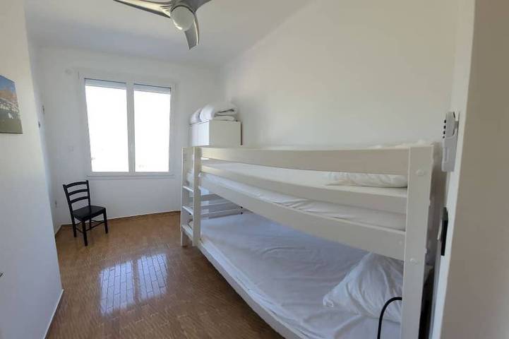 Location de vacances pour 10 personnes, avec jardin et balcon dans Sagone - 2