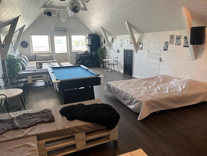 Lägenhet för 8 Personer, med balkong samt trädgård och utsikt i Laholm