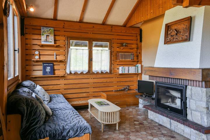 Chalet pour 4 personnes, avec jardin dans Bauges - 3
