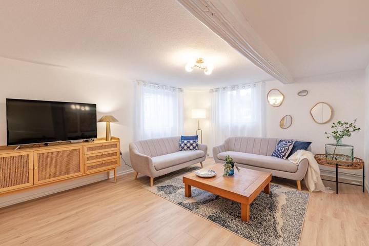 Maison de vacances pour 8 personnes, avec Balcon et Terrasse ainsi que Jardin et Vue