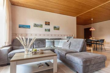 Ferienwohnung für 5 Personen, mit Terrasse und Garten, mit Haustier in Westermarkelsdorf