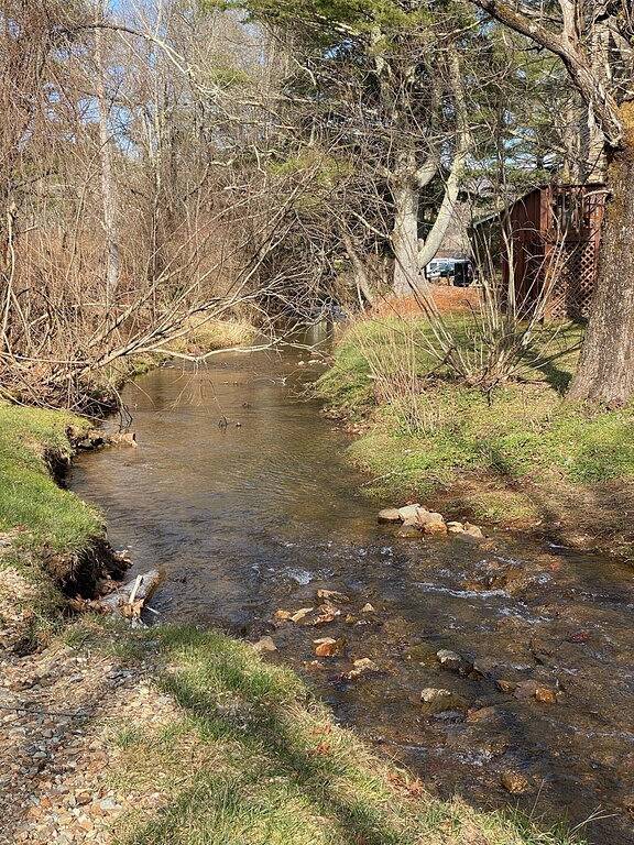 Ganze Wohnung, Sweet Stopover-5 star-Dt Blowing Rock -walk to everything/3rd floor/balcony! in Blue Ridge Parkway, Blowing Rock