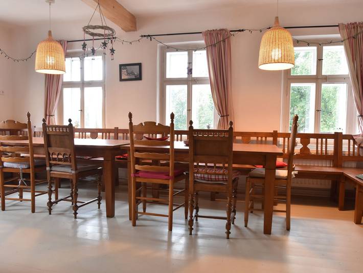 Ferienhaus für 21 Personen, mit Sauna und Terrasse sowie Garten, kinderfreundlich in Nordböhmen - 3