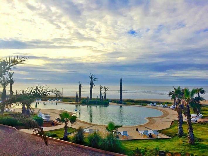 Location de vacances pour 8 personnes, avec jardin ainsi que vue et piscine dans Tnine Aglou