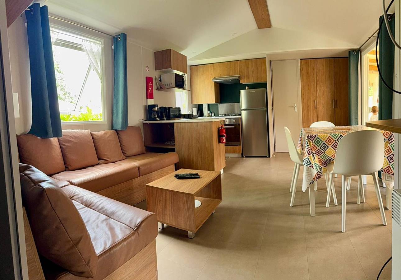 Mobilheim „Auf Domaine Kerlann“ mit Gemeinschaftspools & privater Terrasse in Pont-Aven, Quimper und Umgebung