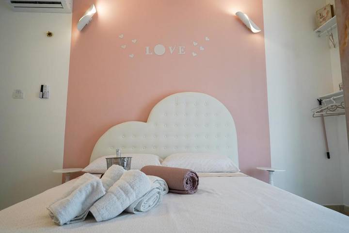 Location de vacances pour 2 personnes, avec jacuzzi et balcon à Giffoni Valle Piana - 2