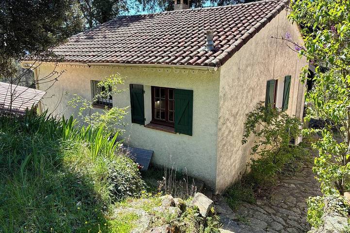 Cottage pour 4 personnes, avec terrasse et jardin à Saint-Martial