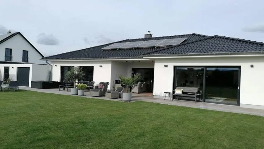 Ferienhaus für 4 Personen, mit Terrasse und Sauna