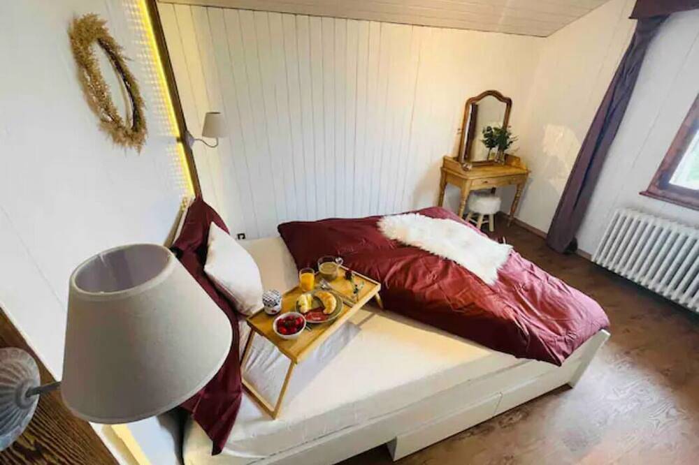 Alpine chalet with sauna and view of Les Diablerets in Leysin, Alpes Vaudoises
