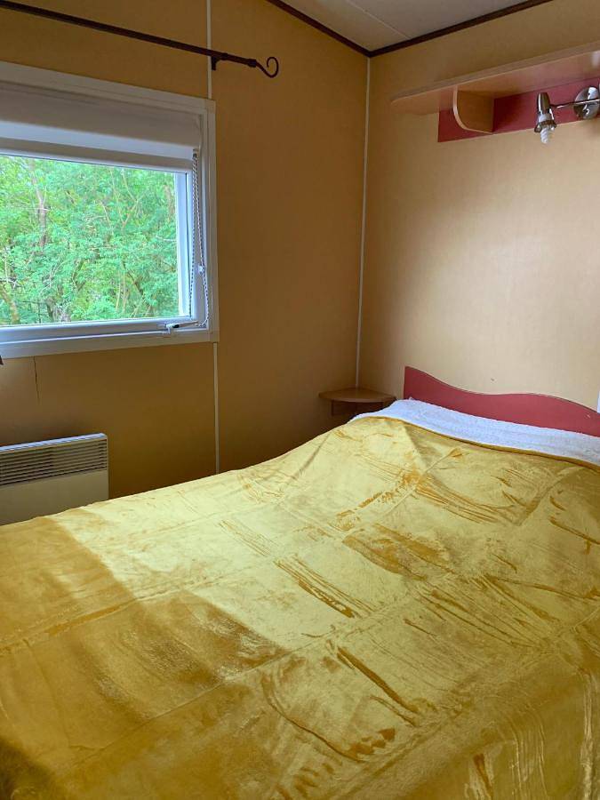 Location de vacances pour 6 personnes, avec terrasse ainsi que jardin et vue, adapté aux familles à Bressuire - 3