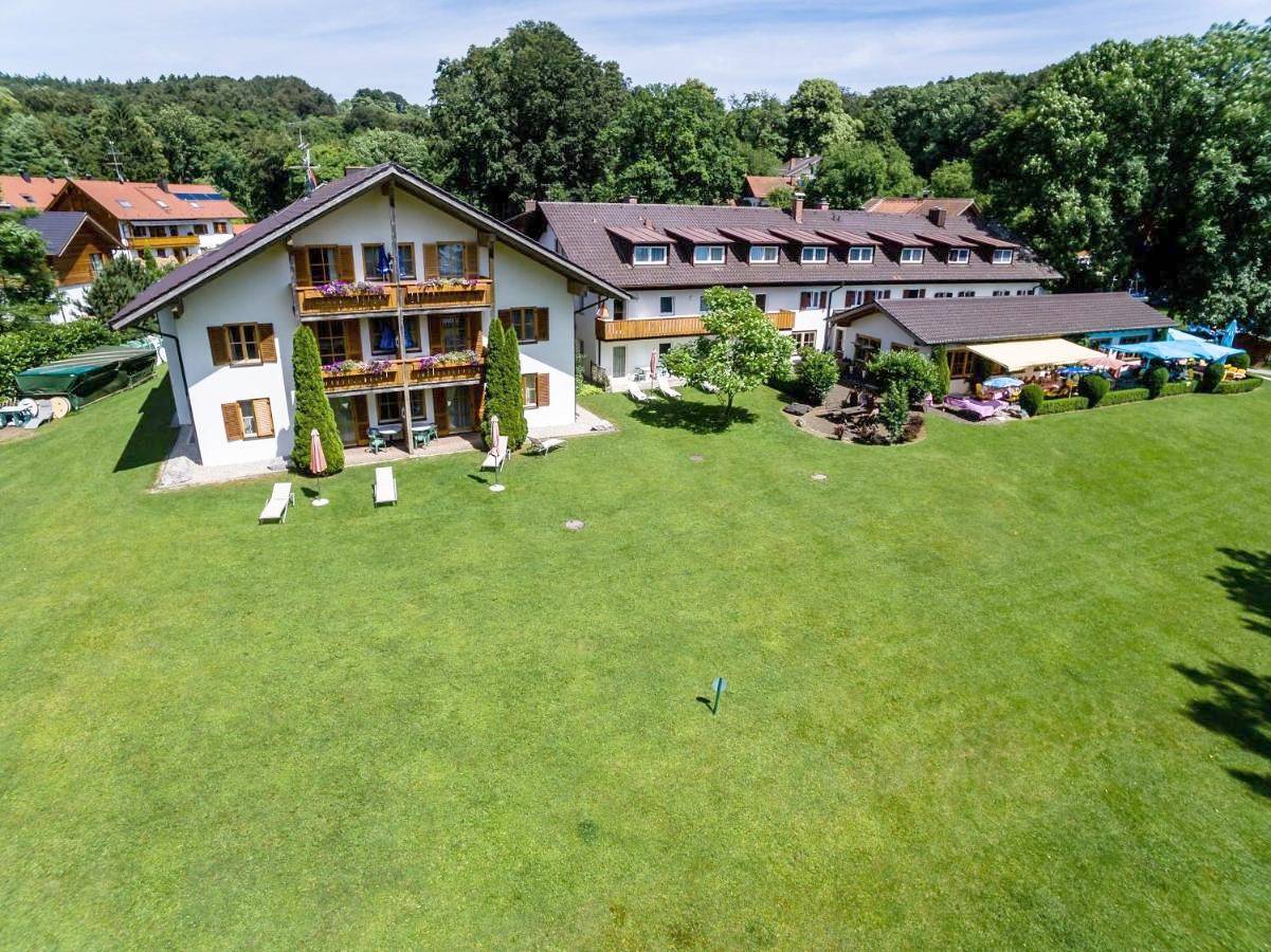 Landhotel Huber am See in Münsing, Starnberger See
