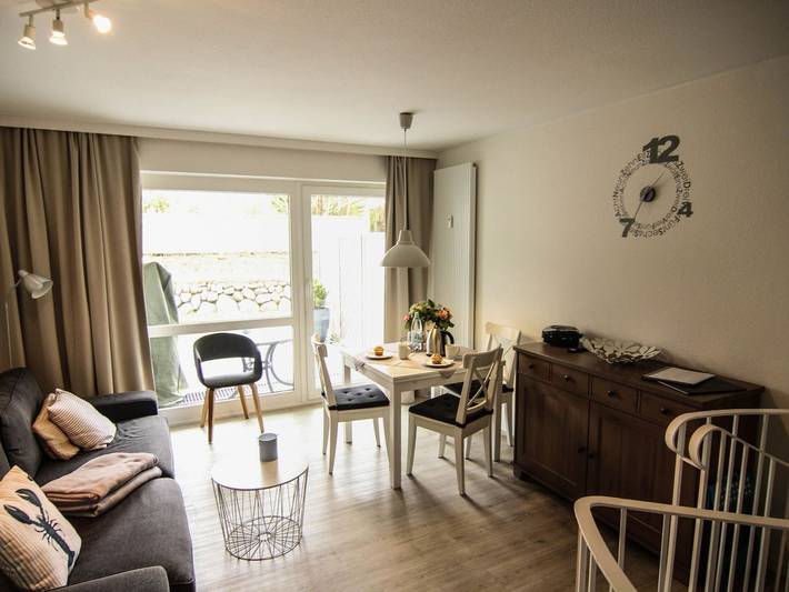 Ganze Ferienwohnung, Anne - Ein modernes und helles -Ferien-Appartement im Herzen von Wenningstedt. in Nordfriesische Inseln (Schleswig-Holstein) (Schleswig-Holstein), Wenningstedt