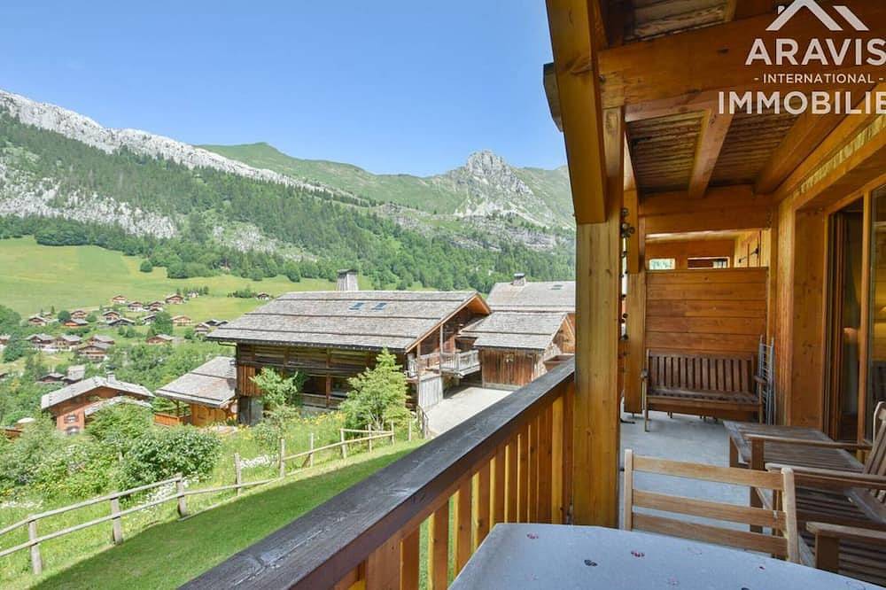 Apartamento entero, Refuge F5: ¡Bonito apartamento cerca de pistas! in Le Grand-Bornand, Región de Annecy