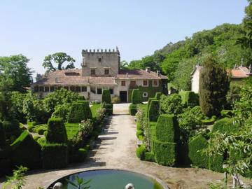 Casa de férias para 3 pessoas, com piscina e terraço e ainda jardim em Guimarães