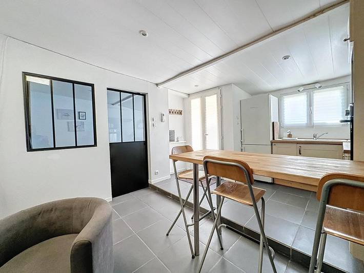 Location de vacances pour 4 personnes, avec terrasse dans Communay - 4